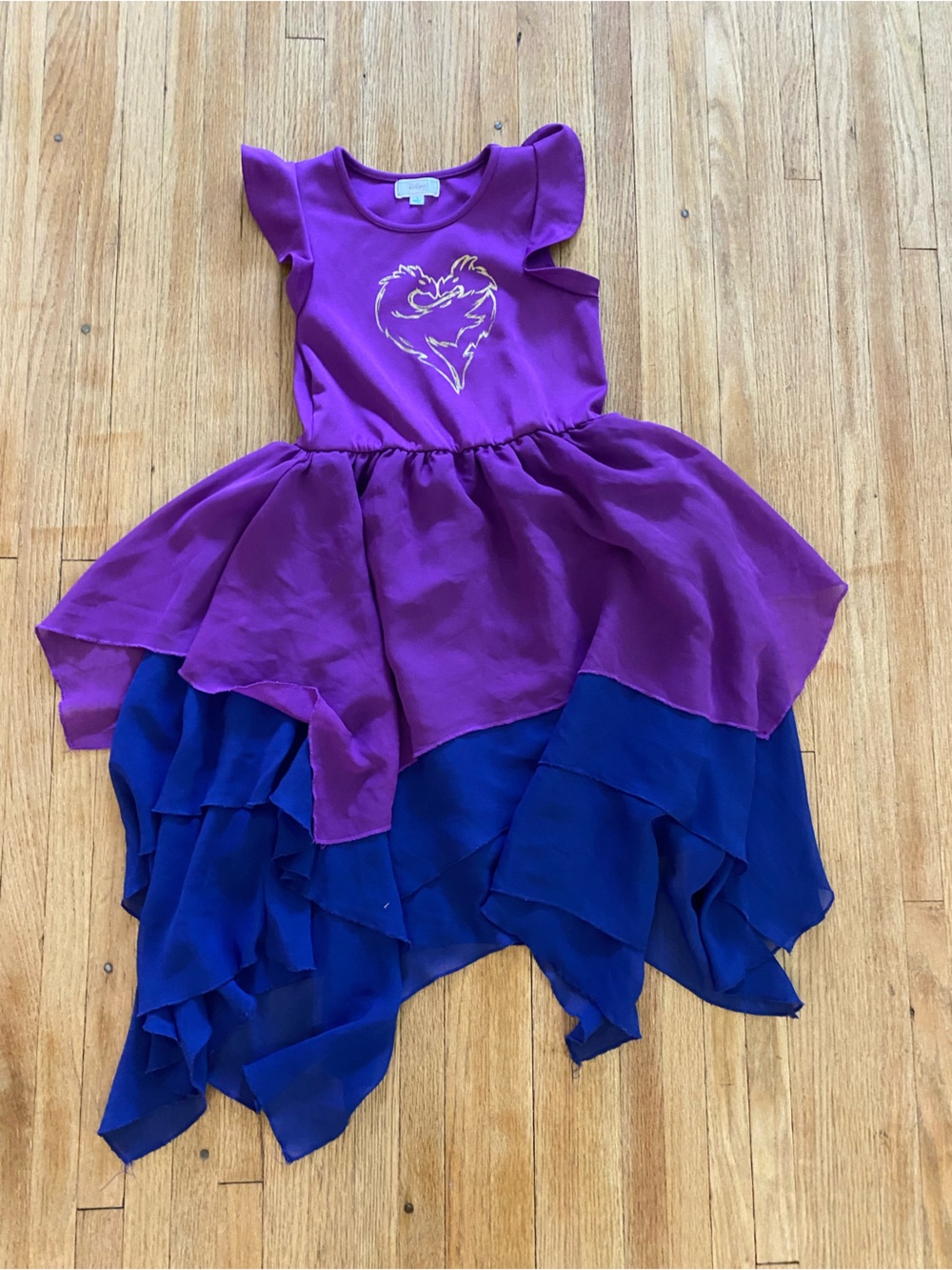 Disney Descendants Girl size M D-signed Purple and Blue Ruffled Costume Dress